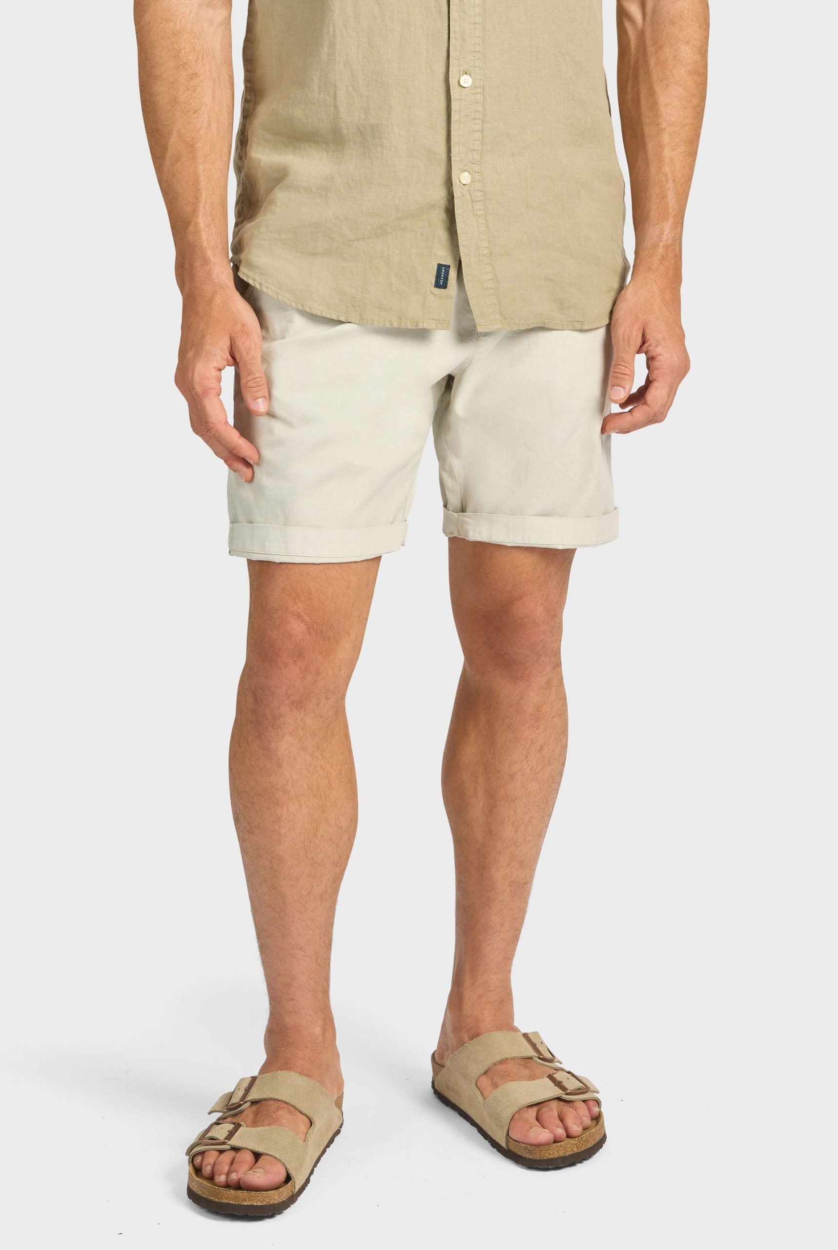 CLUBMANCHINOSHORT-SLEETGREY-B.jpg Clubman Chino Short - Image 1